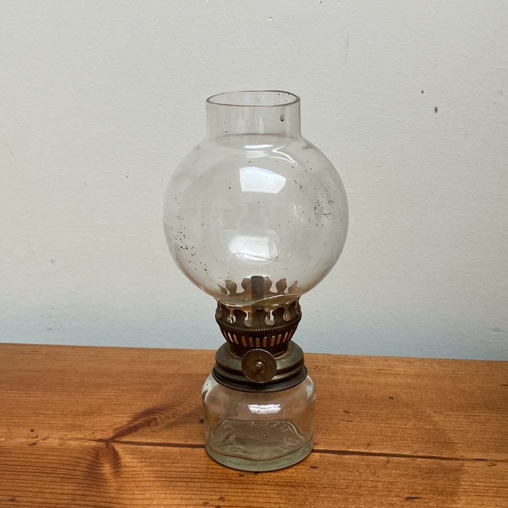Vintage Petite Choses Oil Lamp